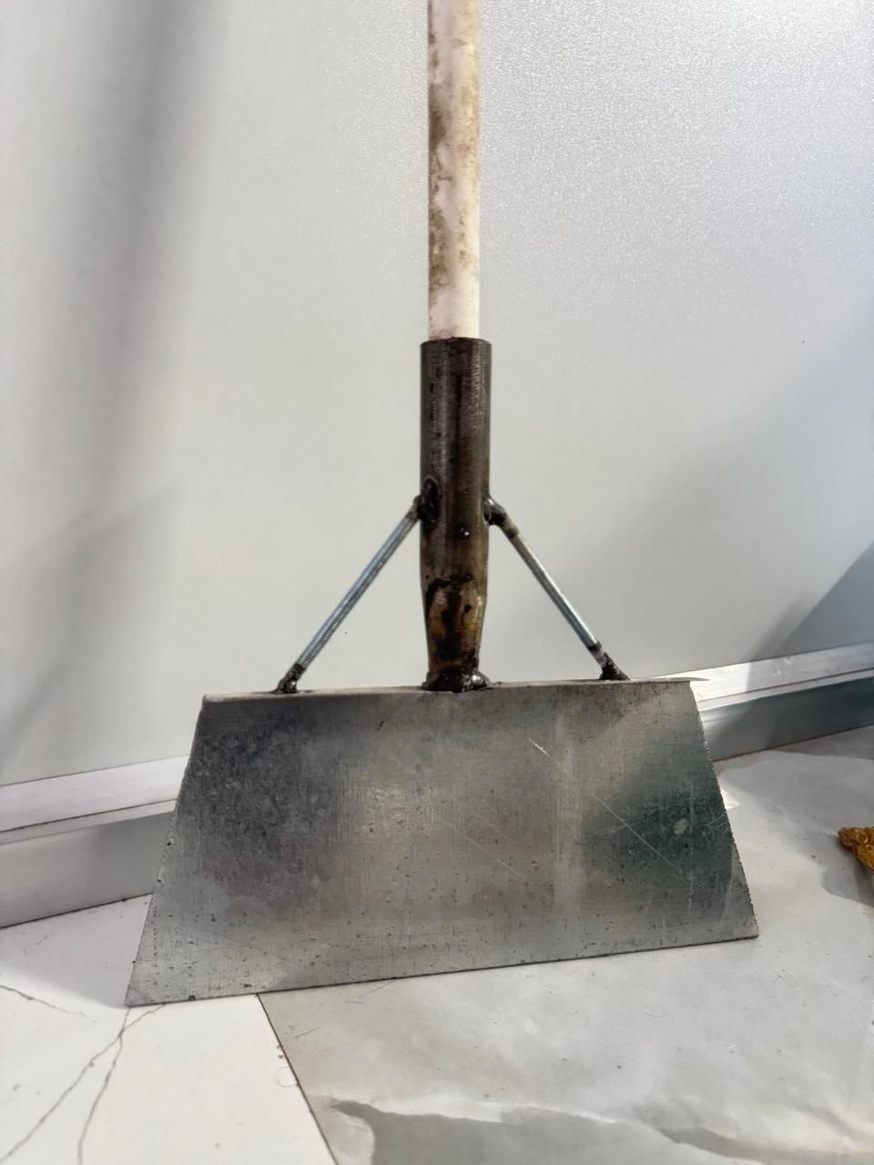 Multifunctional Fast Cleaning Flat Shovel Only - OFFER TODAY