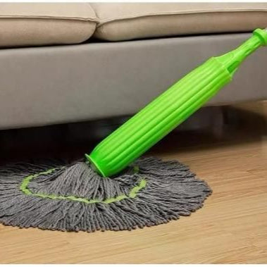 Self-twisting Water Rotating Mop